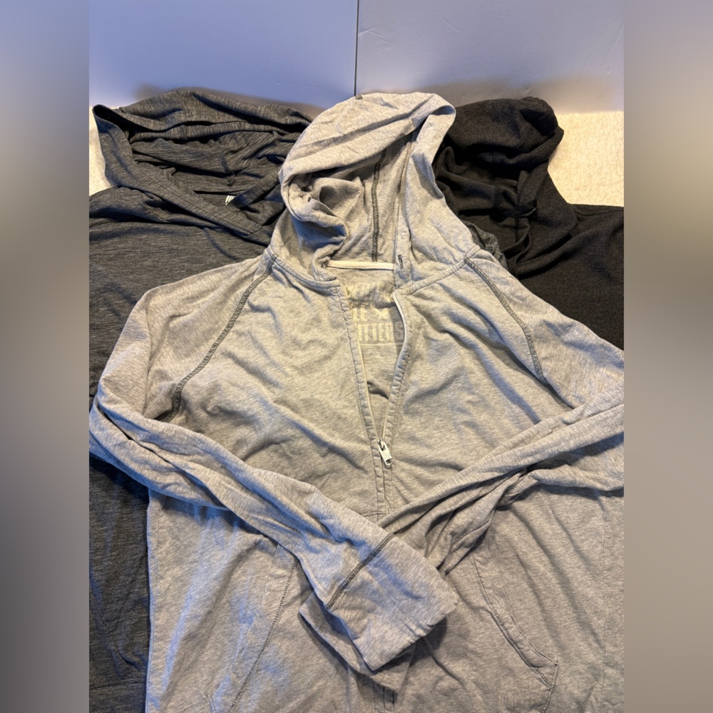 Gray Pullover & Zip-Up Hoodie Bundle Size Large. Gaiam, American Eagle, Reebok